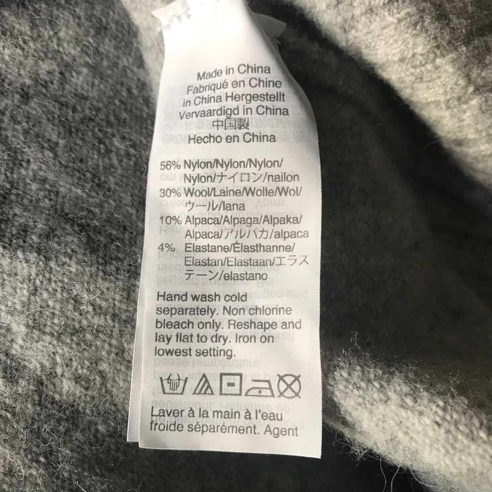 J Crew Turtleneck sweater in supersoft yarn Grey XXS - Picture 9 of 11